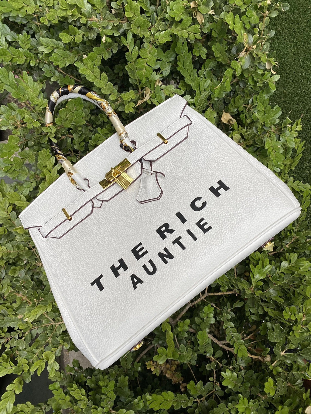 The Rich Auntie Tote (White)